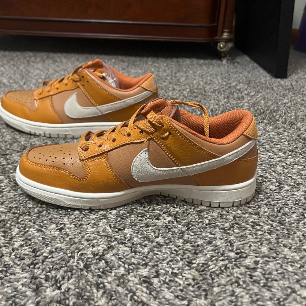 Nike Low-Top Sneakers in Tan and White